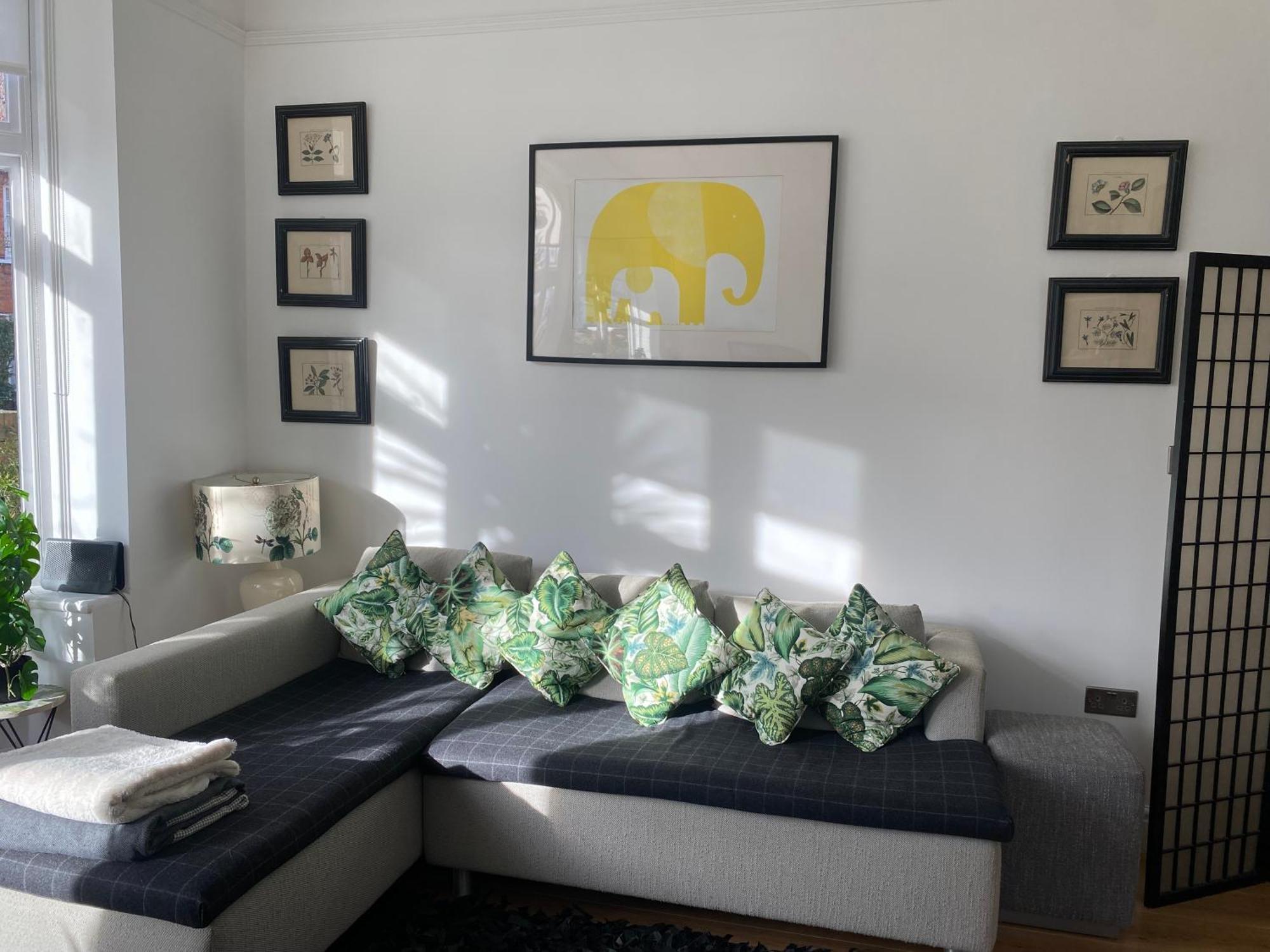 Interior Designed Flat Near Kew Botanical Gardens Apartment London Bagian luar foto